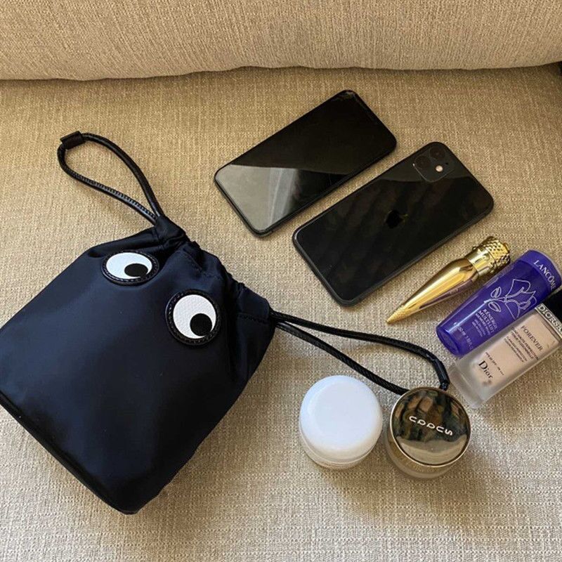 Lightweight Nylon Drawstring Cosmetic Storage Bag