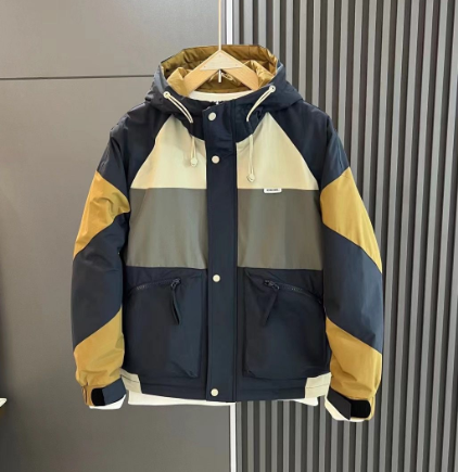 Men Patchwork Contrast Bomber Jacket