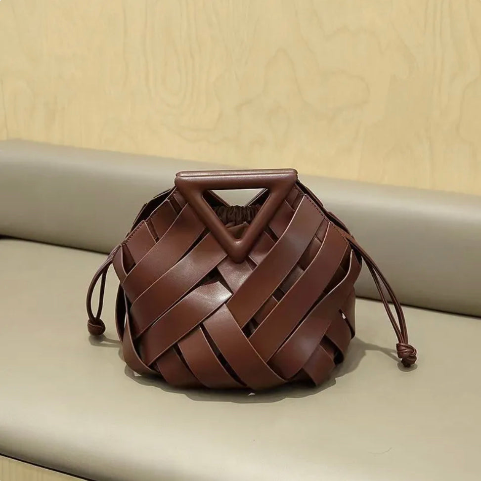 Women Triangle Magnetic Buckle Handbag