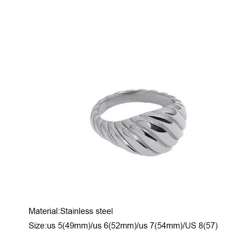Fashiona golden croissant Stainless Steel rings for women Geometric minimalism ring Couple Matching Jewlery Gifts Do not fade