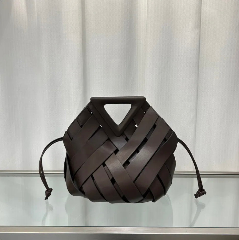 Women Triangle Magnetic Buckle Handbag