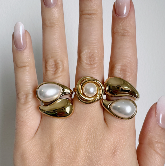 Women Drop Pearl Ring