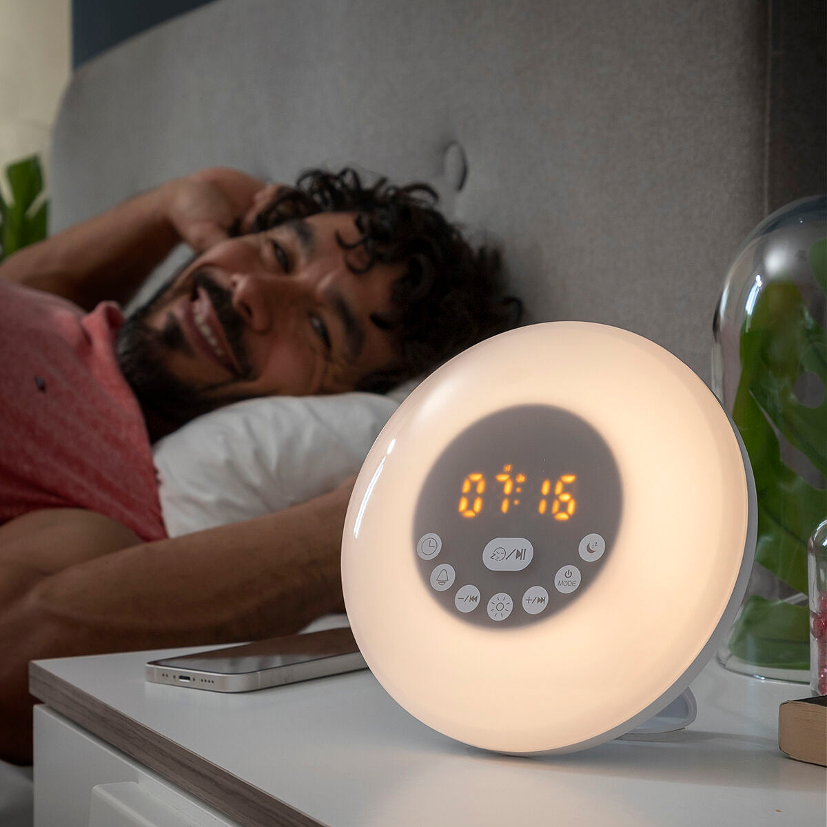 InnovaGoods Sunrise Alarm Clock with Speaker