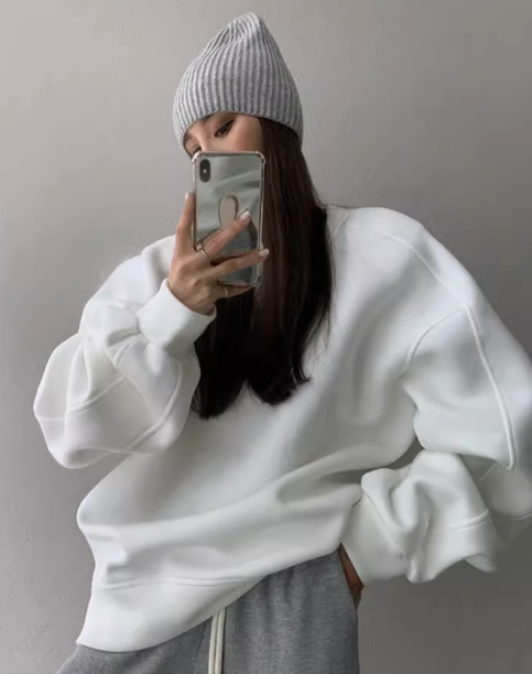 Round Neck Pullover Sweatshirt