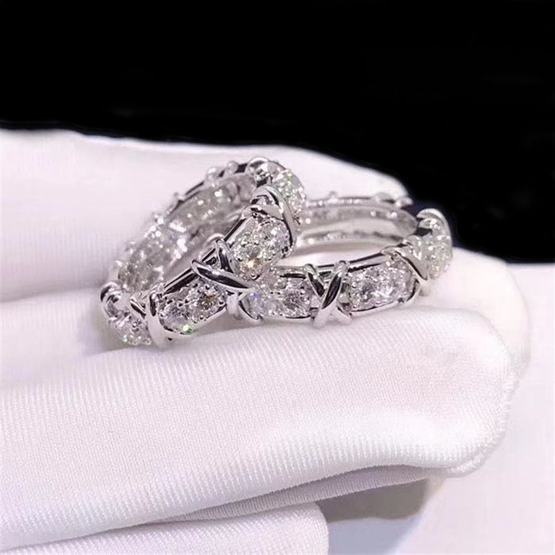 Fashionable Gold-Plated Zircon Ring