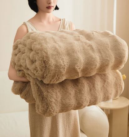 Faux Fur Fleece Blanket